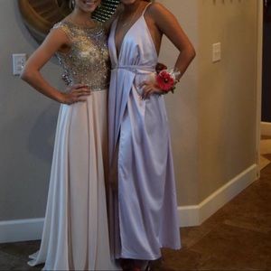 Beautiful Lilac Purple Floor-Length Dress